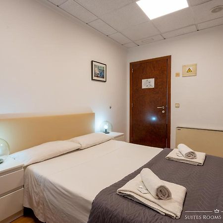 Suites Rooms ולנסיה מראה חיצוני תמונה